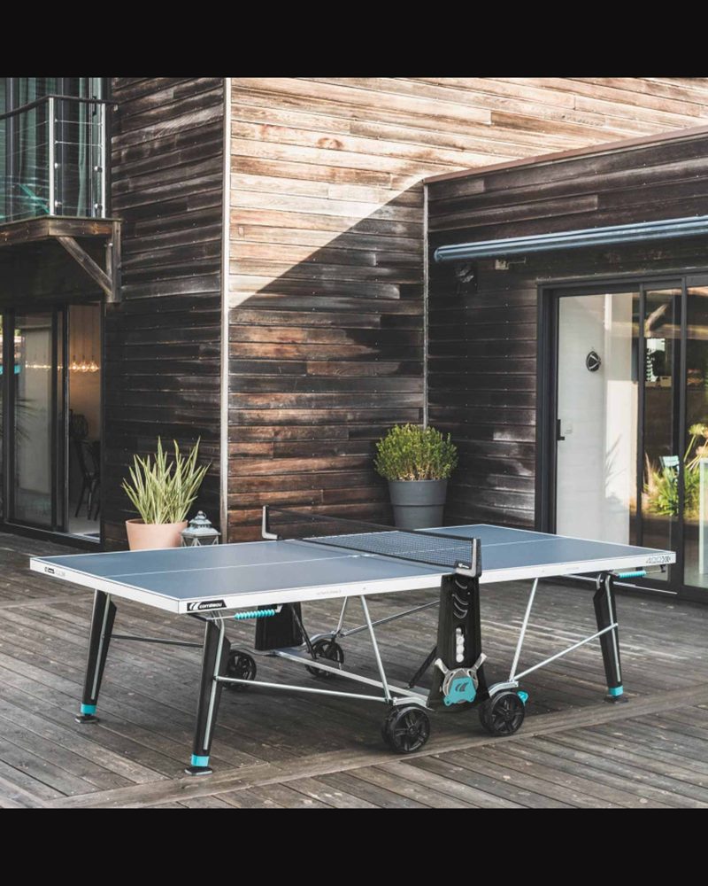 Cornilleau 400X Outdoor Table Tennis Table